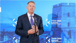 Preşedintele Klaus Iohannis participă, miercuri şi joi, la reuniunea extraordinara a Consiliului European, desfăşurată la Bruxelles.