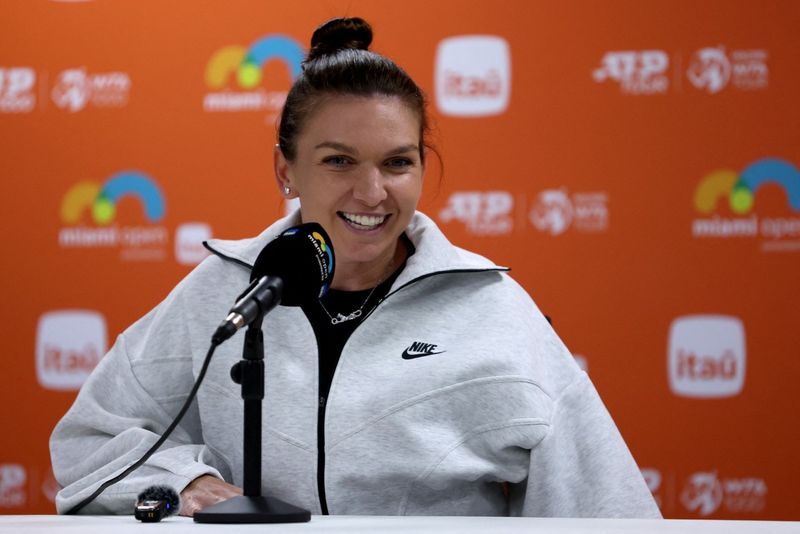 Simona Halep, încurajată de Ion Țiriac