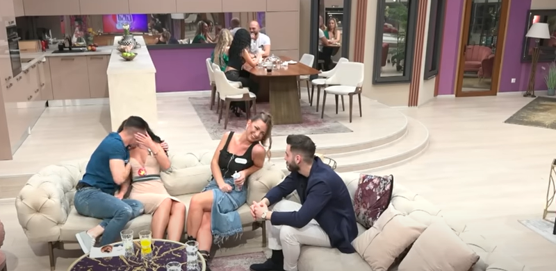 sarut robert si giuly