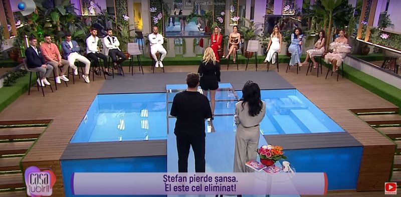 În gala de duminică din "Casa Iubirii" se pare că fetele s-au aliat împotriva lui Ștefan.
