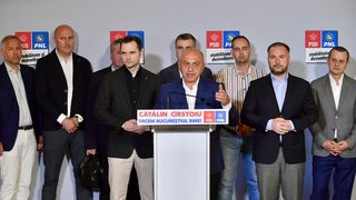 Medicul Cătălin C&icirc;rstoiu, candidatul retras de PSD-PNL din cursa pentru primăria Capitalei
