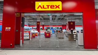 Altex &icirc;și extinde rețeaua și deschide un nou magazin &icirc;n Pitești