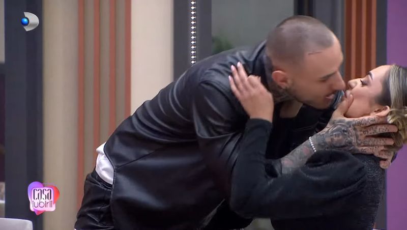 Roberta și Sebastian, relație reală sau flasă?