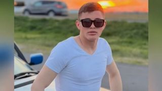 VIDEO. Viteza l-a ucis pe Florin de ziua numelui său. Drama tulburătoare a tânărului de 21 de ani care s-a filmat când gonește cu 180 km/h