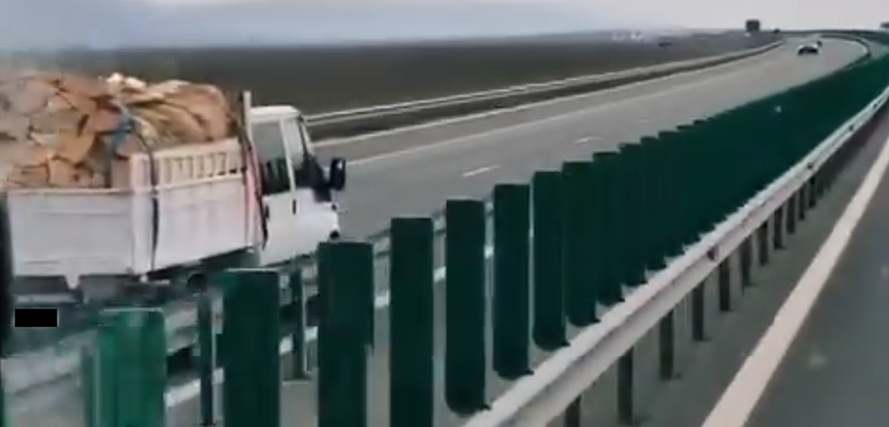 camion pe contrasens