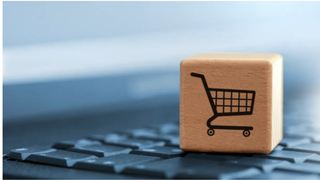 VIDEO- Masa de Paște, comandată online. Cei care nu au timp să stea printre raioane sau vor să evite aglomerația din magazine, apelează și anul acesta la firmele de livrări