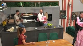 robi si julia casa iubirii