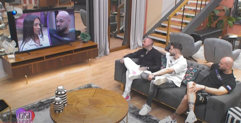 Robi, luat în colimator de concurenții din Casa Iubirii