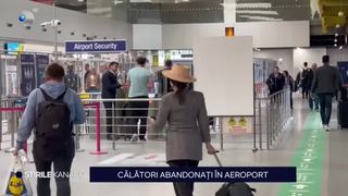 VIDEO Călători abandonați &icirc;n aeroport: &rdquo;Ne-au zis să stăm liniștiți că avionul nu pleacă fără noi&rdquo;