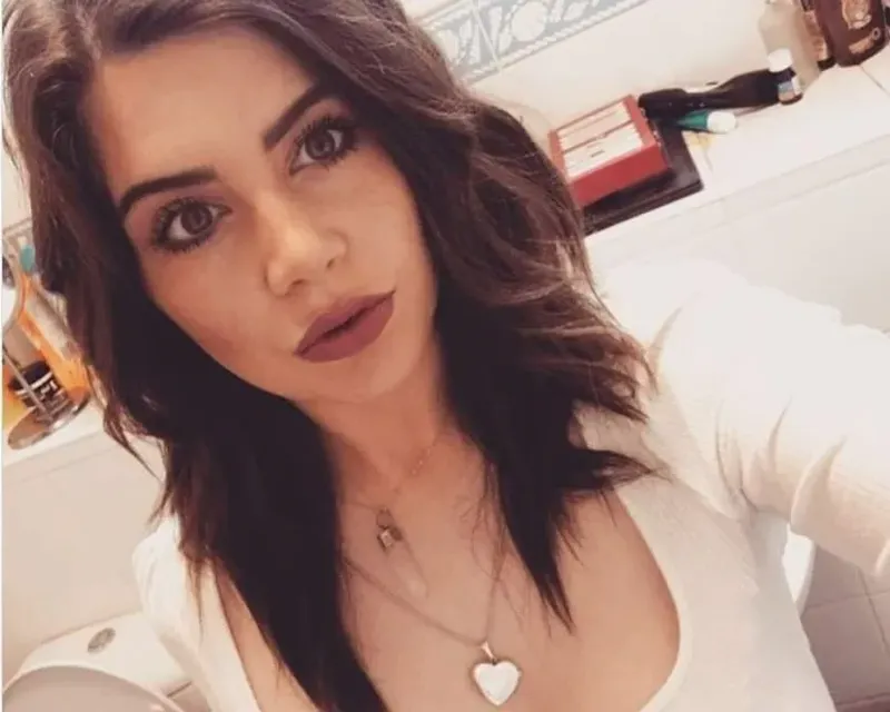 Ellen Mercer, în vârstă de 24 de ani, a murit după ce i s-a format un cheag de sânge