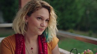 Actrița Farah Zeynep Abdullah, din serialul &ldquo;Vinovați de iubire&rdquo;, a &icirc;nceput să muncească &icirc;ncă din perioada liceului: &ldquo;Am fost casier la un supermarket, apoi, după ce am terminat liceul, am lucrat ca ospătar&hellip;&rdquo;