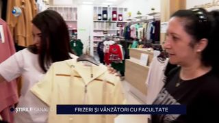 VIDEO Frizeri și vânzători cu facultate