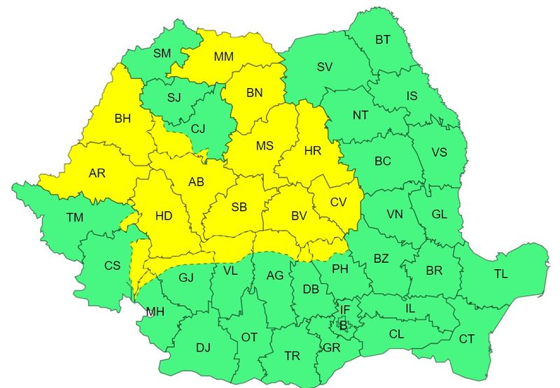 Alertă meteo pentru jumătate din țară. HARTA unde lovesc vijeliile