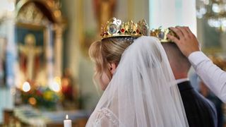 Cea mai puternică rugăciune pentru căsătorie binecuvântată și grabnică. Rostește-o 30 de zile