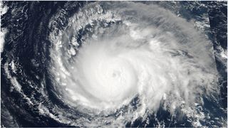 VIDEO Vijeliile se mută în cealaltă jumătate a țării. Cod galben de vreme extremă de la ANM - HARTA