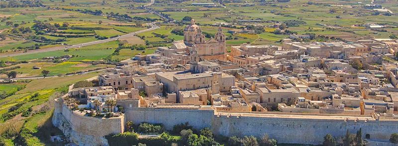 Mdina, pe locul unei cetăți vechi de 4.000 de ani.