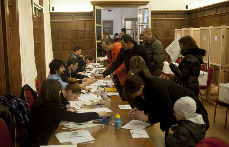 sectie de votare alegeri romania 2024