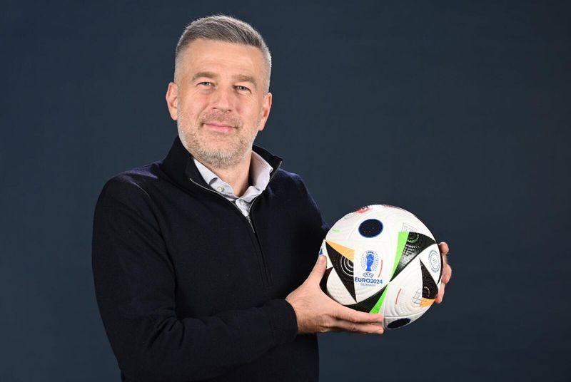 Ce salariu primește Edi Iordănescu, antrenorul României la Euro 2024 