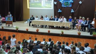 Șefa de promoție a Colegiului &bdquo;Mihai Viteazu&rdquo; din Ineu, Iulia Coțuba, 