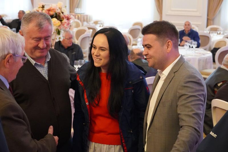 Ministrul Muncii, Simona Bucura-Oprescu