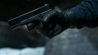 VIDEO Caz șocant la Ambasada Turkmenistan din Bucureşti. Jandarmul din postul de pază, găsit mort de colegi