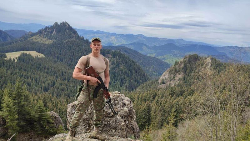 roman mort, razboi congo, africa, militar roman ucis 