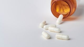 Ce este metamizolul și ce medicamente populare din România îl conțin. 