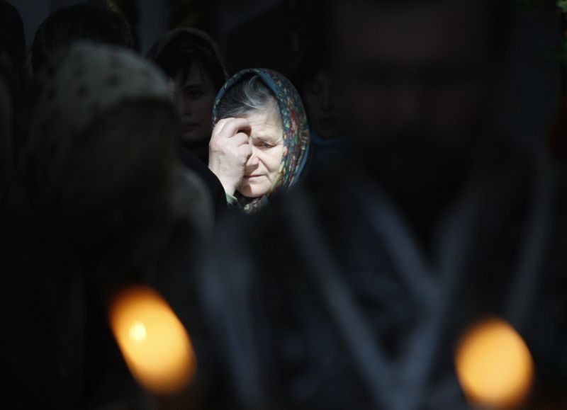 Sărbătoare mare cu cruce roșie în Calendarul Ortodox pe 23 iunie 2024: Tradiții și obiceiuri de Rusalii