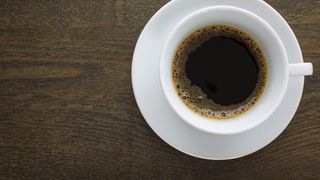 A băut din greșeală echivalentul a 200 de cești de cafea și a murit. Un antrenor de fitness s-a stins din viață după ce a consumat asta. Cum a fost posibil