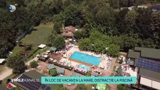 VIDEO În loc de vacanța la mare, distracție la piscină! Oamenii din Maramureș care nu ajung pe litoral au soluții