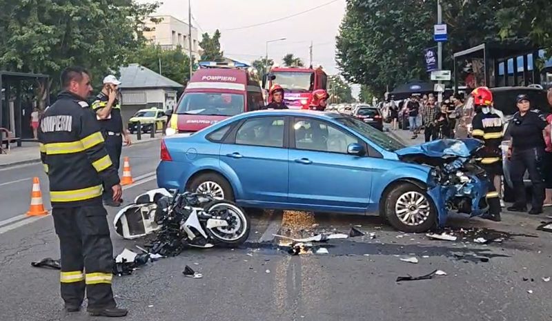 politist lovit, accident teleorman, motocicleta 