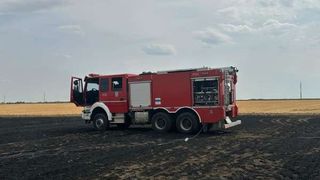 incendiu popesti leordeni, autospeciala pompieri 