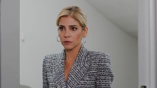 Astazi, in &ldquo;Tablou de familie&rdquo;: Azra se confruntă cu cel mai mare coșmar al ei