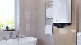 Boilerele electrice: Tehnologie modernă pentru apă caldă non-stop