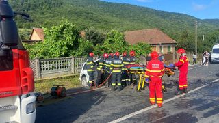 accident hunedoara, accident DN7, sofer baut, adolescent ranit 