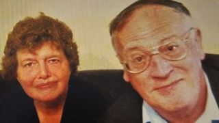 Părinții uciși de femeia de 36 de ani