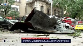 VIDEO Furtuni violente după căldura năucitoare. Capitala a fost distrusă de agresivitatea cu care a lovit vijelia