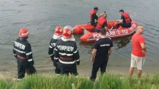 Tată și fiică, morți în apele râului Buzău. A sărit să își salveze copila, dar s-au înecat amândoi: ”Se vedeau un cap și o mână, după nu s-au mai văzut”