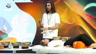 VIDEO Terapie cu sunet în direct! Cum funcționează această metodă de vindecare?