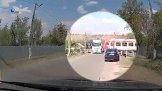 Camion spulberat de tren