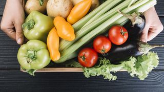 Legumele pe care nu trebuie să le pui sub nicio formă la frigider! Se strică mult mai repede dacă le păstrezi la rece