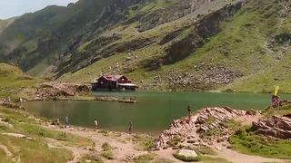 VIDEO Oază de răcoare! Locul din Rom&acirc;nia unde temperaturile sunt scăzute, &icirc;n plină lună a lui Cuptor