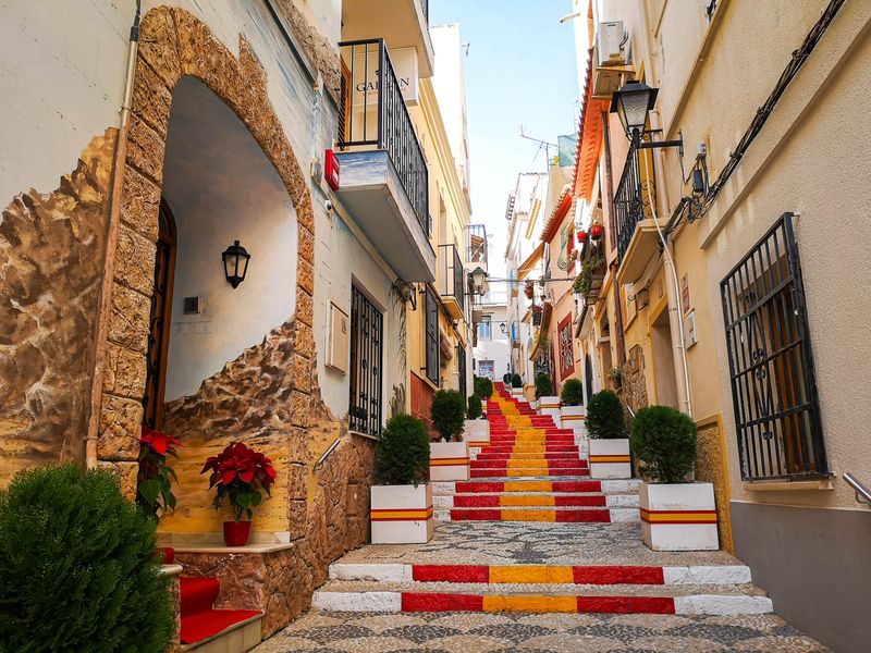 Ce amenzi riscă turiștii străini în stațiunea Calpe