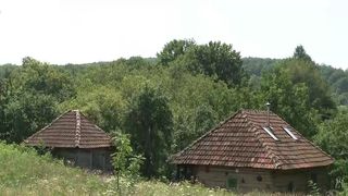 VIDEO Vacanța la glamping, noua modă &icirc;n Rom&acirc;nia! Pensiunile și hotelurile pierd teren &icirc;n fața acestei modalități de cazare