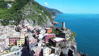 VIDEO Pensionarii care merg din vacanță în vacanță! Preferatul lor: autocarul