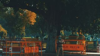 declarat mort, atac scoala, india 