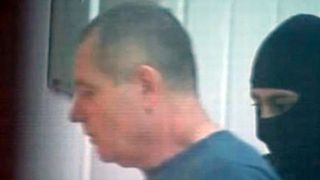 Criminalul de la Perla, Gheorghe Vlădan, vrea să fie eliberat. Spune că a comis masacrul de la coafor "datorită stării de abandon &icirc;n care mă aflam"