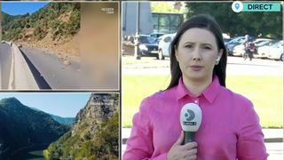 VIDEO Cad pietre: noi restricții pe Valea Oltului! Șoferii care aleg să meargă pe acest drum vor avea nevoie de și mai multă răbdare decât înainte