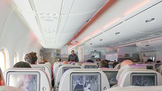 bataie avion, spital, politie 