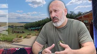 „Jertfa a fost mult prea mare” Ferma Dacilor s-a redeschis, la 7 luni de la incendiul devastator. Cornel Dinicu, despre cum va funcționa de acum pensiunea: „Trebuie să trăim și noi”